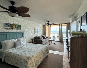 1 bedroom, iron/ironing board, WiFi, bed sheets - Luxe Oceanfront Escape steps from Sapphire Beach! (St Thomas)