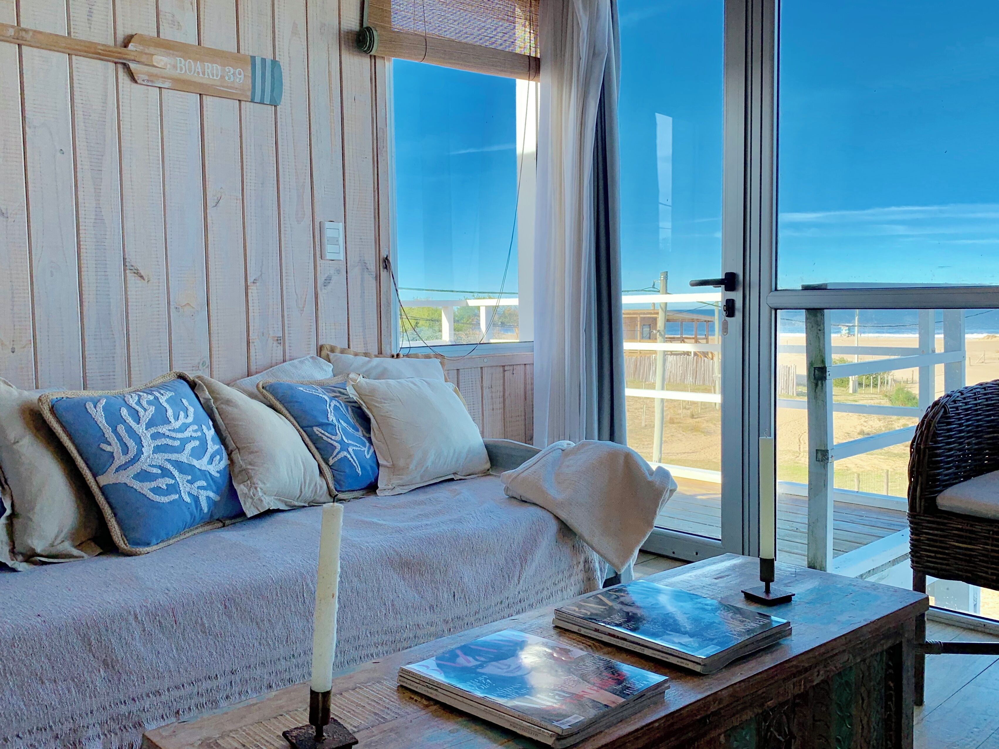 1 dormitorio, tabla de planchar con plancha, wifi y ropa de cama