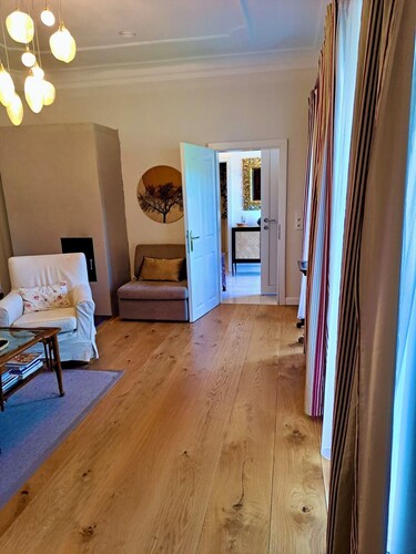 Stylish apartment Steyr, 2 bedrooms, parking in the enclosed garden.