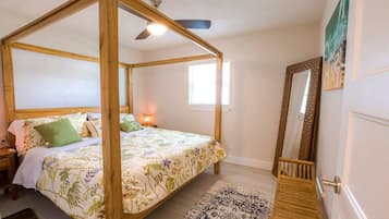 2 bedrooms, desk, iron/ironing board, free WiFi