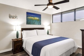 2 chambres, fer et planche à repasser, Wi-Fi gratuit, draps fournis