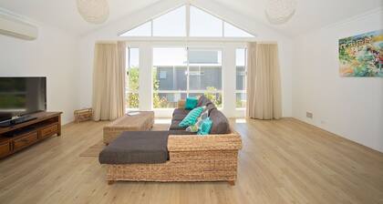 Close to beach and town in a quiet location.