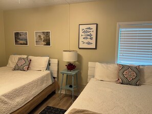 3 habitaciones, tabla de planchar con plancha y wifi gratis 