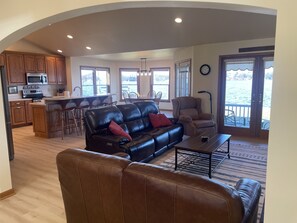 TV connectée, cheminée