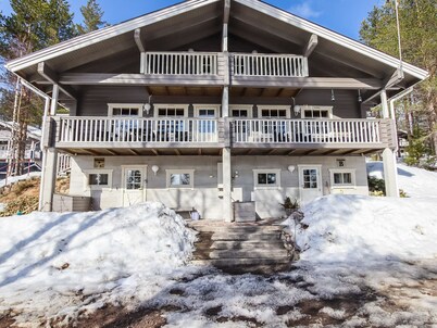 Hallanhelmi a paritalo by Interhome