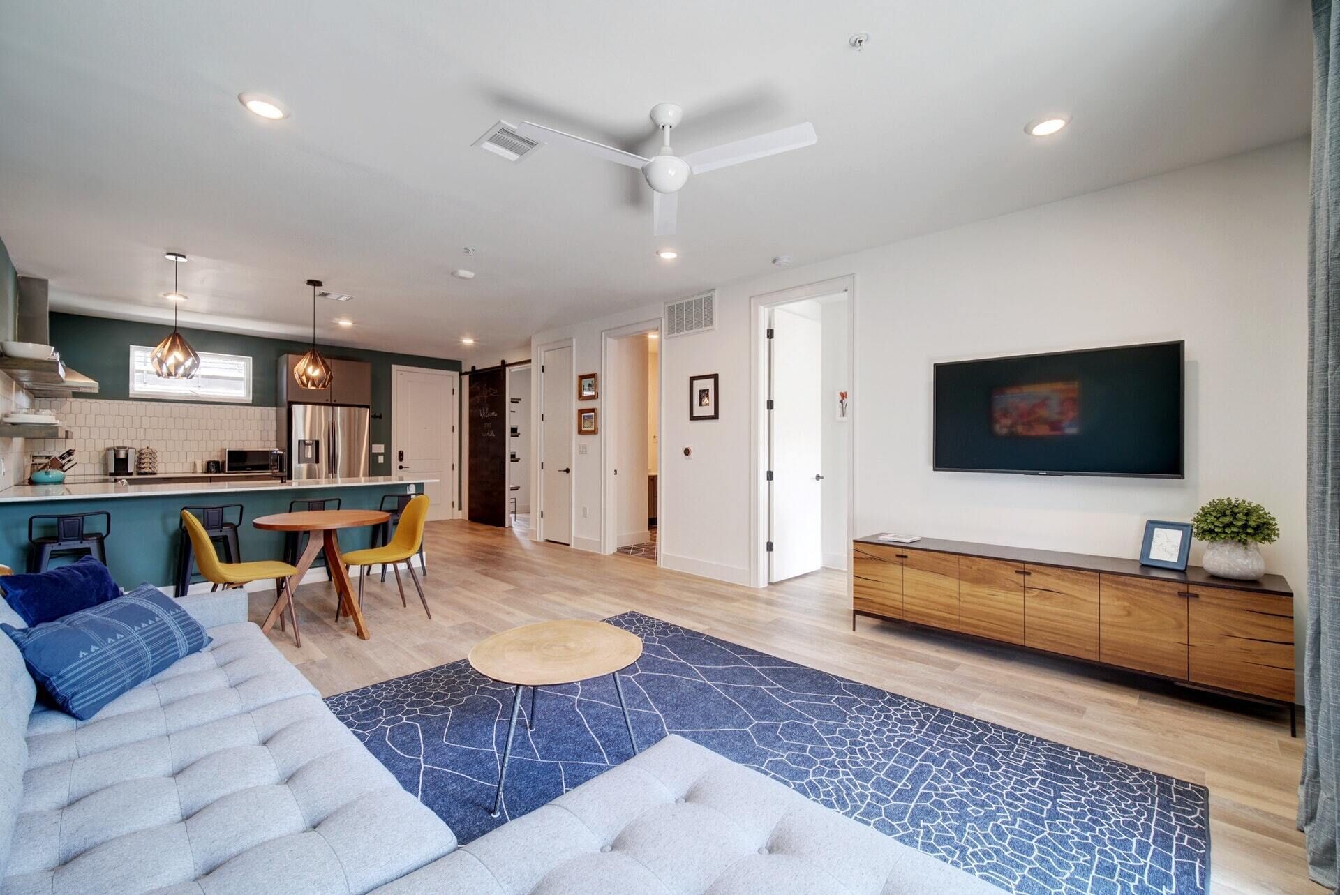 E 5th St - Perfect Location for Play or Stay!