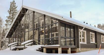 Aurinko-saaga 2 paritalo lasiterassihuon by Interhome