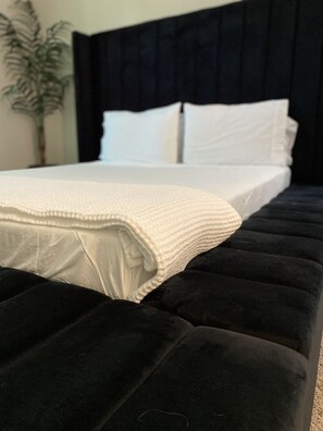 Room - Genesis 2BR/2BA near Truist Park  (Atlanta)