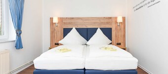 Double room D - Huus an't Deep in Altharlingersiel