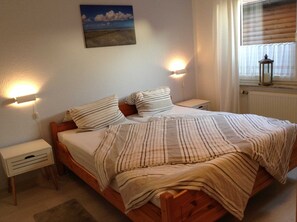 2 bedrooms, in-room safe, travel cot, WiFi