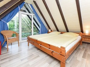 3 Schlafzimmer, Reisekinderbett, WLAN