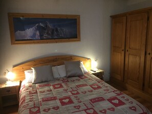 3 bedrooms, WiFi