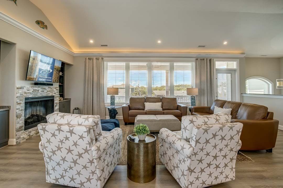 X-TA-SEA | 440 ft to the beach | Private Pool, Hot Tub, Dog-Friendly