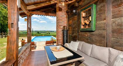 Lovely home in Starcevljani