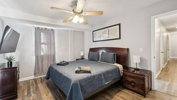 9 bedrooms, desk, iron/ironing board, free WiFi