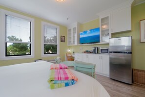 1 chambre, bureau, fer et planche à repasser, Wi-Fi gratuit