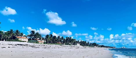 In StrandnĂ€he, LiegestĂŒhle, StrandtĂŒcher