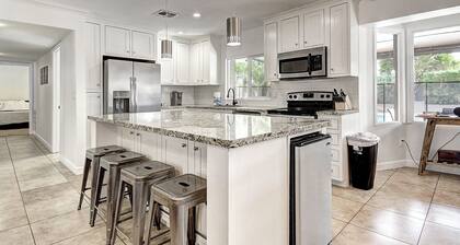 Scottsdalestays 8BR-3BA-Pool-Spa-Theater-Best Golf-Dine-Event Area..