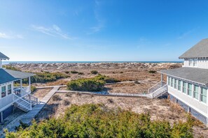 Unclassified image, 4 of 50, button