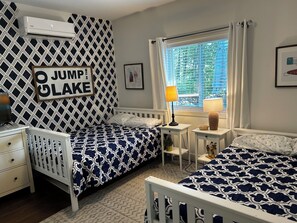 3 bedrooms, travel crib, free WiFi, bed sheets - Welcome to Bearfeet Retreat on Adney Lake - Crosby Minnesota (Crosby)