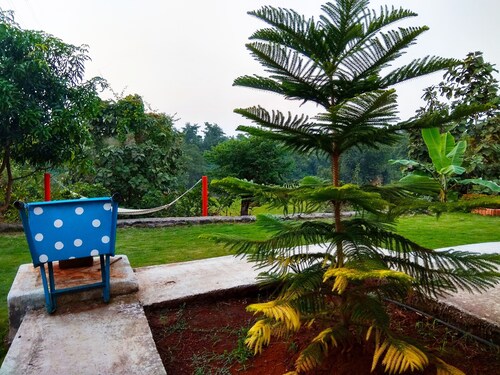 Ekaant Farms - Serenity Unplugged