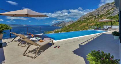 Villa Skyview, infinity-pool, whirlpool