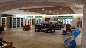 Gift shop