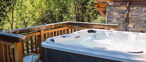 Bain à remous extérieur