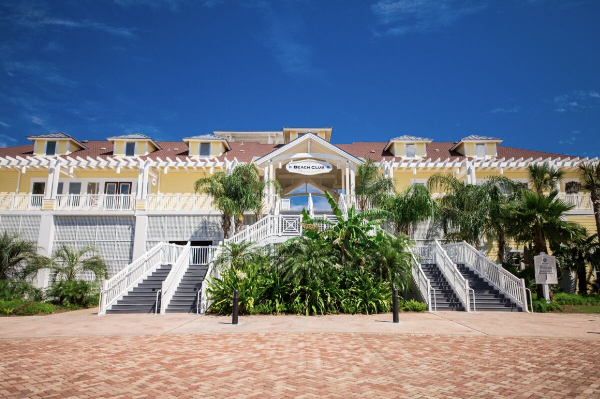 Pointe West Condo with Resort Style Amenities!