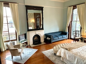 3 bedrooms, desk, iron/ironing board, free WiFi - NEW 3-bdrm top floor of mansion w/ balconies at French Quarter and Frenchmen St. (New Orleans)