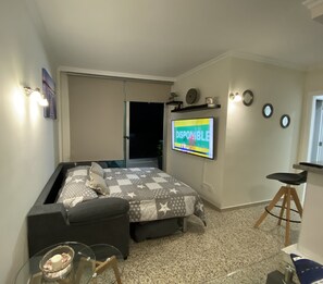 2 bedrooms, iron/ironing board, travel crib, WiFi - Nice apartment with large terrace facing the sea (La Garita)