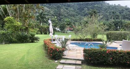 Casa no Condomínio Costa Verde Tabatinga