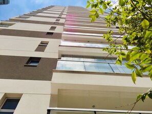 Exterior detail - Akile Vision (São Paulo)