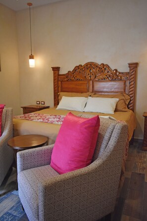 1 dormitori, planxa i posts de planxar, wifi gratuïta i roba de llit 