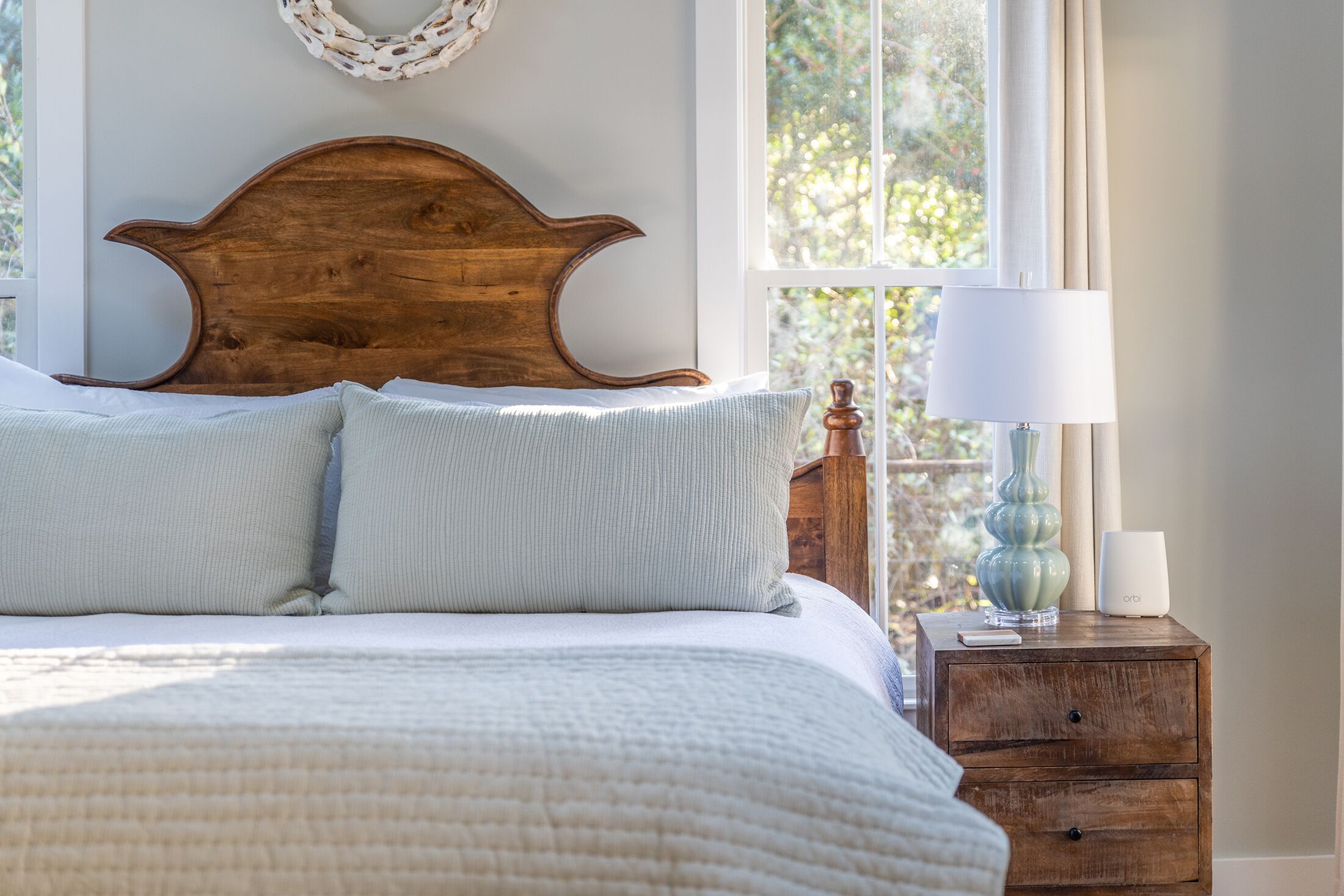 3 bedrooms, iron/ironing board, travel crib, free WiFi