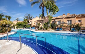 Pool - 2 bedroom awesome apartment in Calahonda (Calahonda)