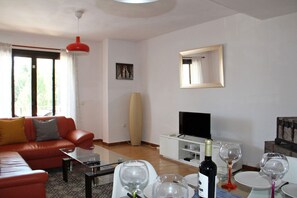 TV, DVD player