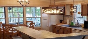 Lake Hartwell Rental w/Dock