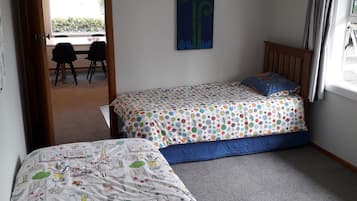 3 bedrooms, iron/ironing board, travel crib, free WiFi