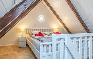 2 Schlafzimmer, Reisekinderbett, kostenloses WLAN