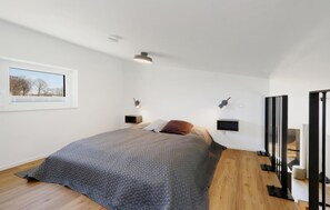 2 bedrooms, free WiFi