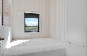 3 室のベッドルーム、旅行用ベビーベッド、WiFi (無料)