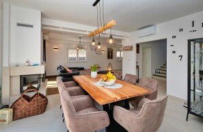 Dining - Cozy home in Kosute with sauna (Kosute)