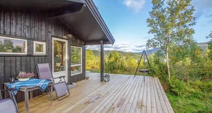 Cozy home in Sykkylven with kitchen