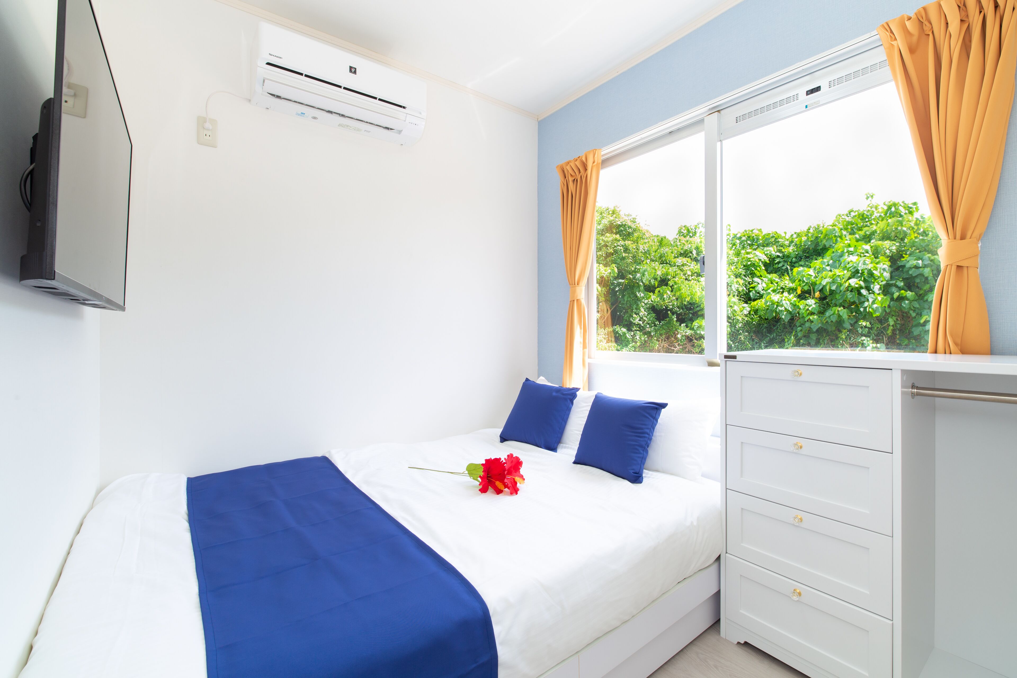 Private Vacation Home, 2 Bedrooms, Non Smoking | 2 bedrooms, minibar, iron/ironing board, free WiFi