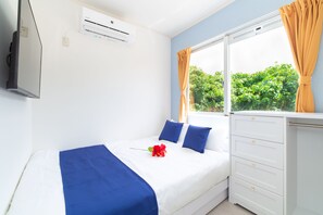 Private Vacation Home, 2 Bedrooms, Non Smoking | 2 bedrooms, minibar, iron/ironing board, free WiFi - Regina Ishigaki Blue Stage (Ishigaki)