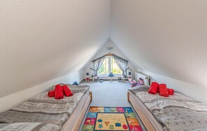 4 Schlafzimmer, Reisekinderbett, kostenloses WLAN