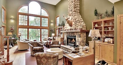 Woodland Trails Lodge on 130 acres with ponds and miles of private trails