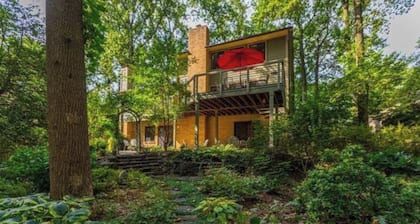 Tysons/McLean 4BDRMs 3Baths >3000 sqft Lux Living