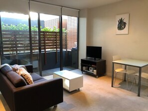 Apartment, 1 Bedroom | Living area | Smart TV - Great location to enjoy Auckland. Right by the CBD (Auckland)